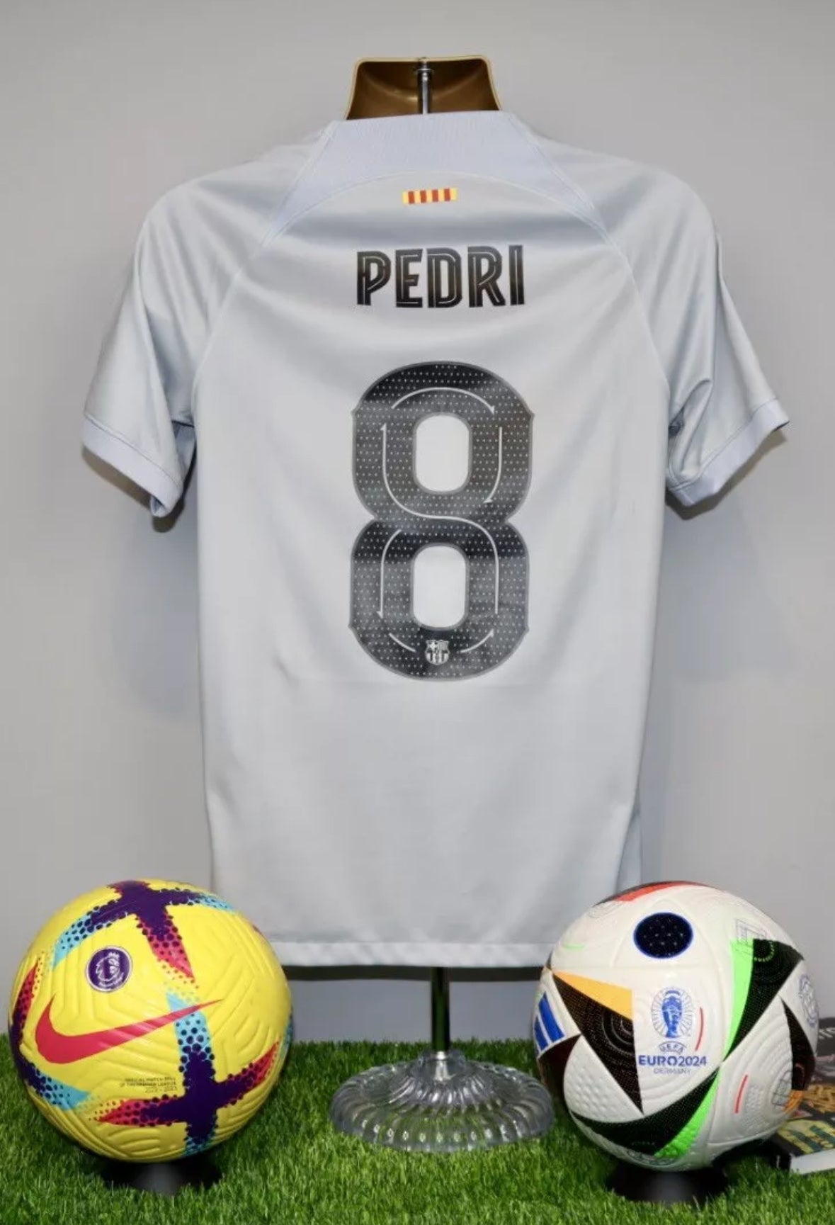 PEDRI 8 Barcelona 2022/23 Third Shirt