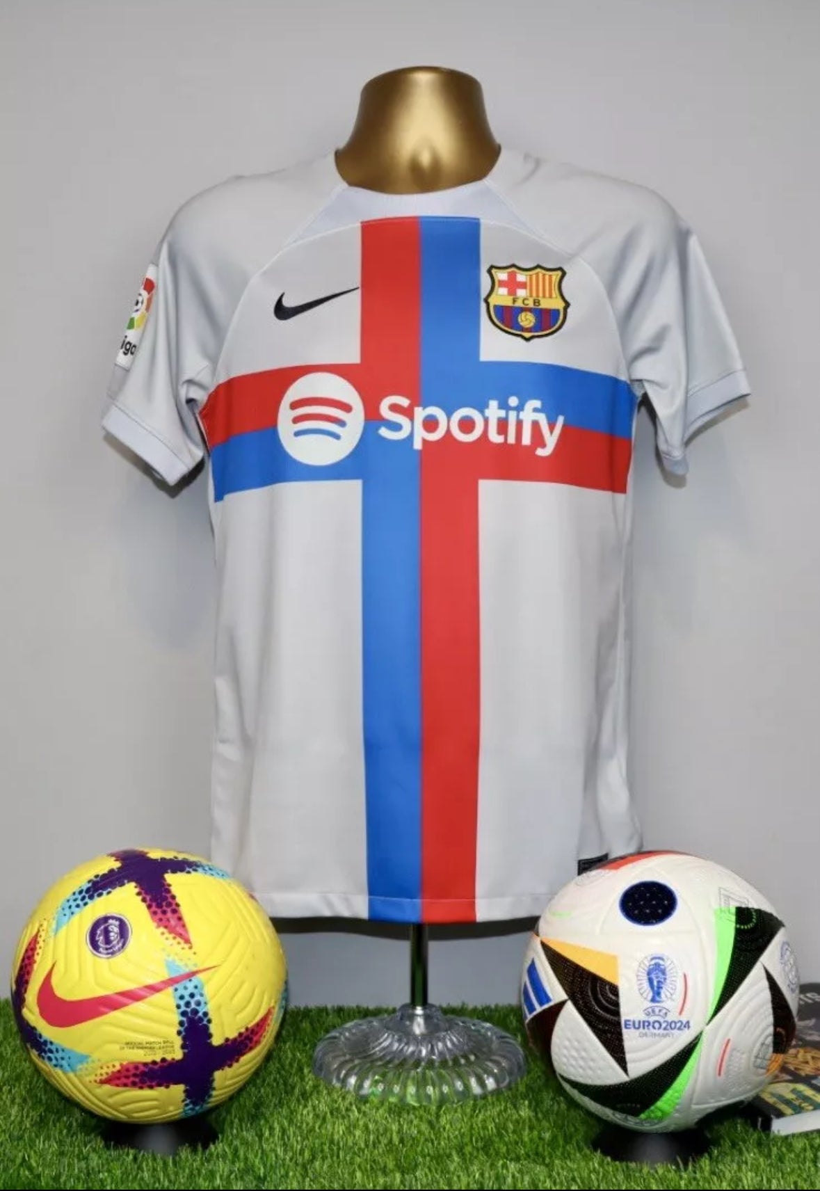 PEDRI 8 Barcelona 2022/23 Third Shirt