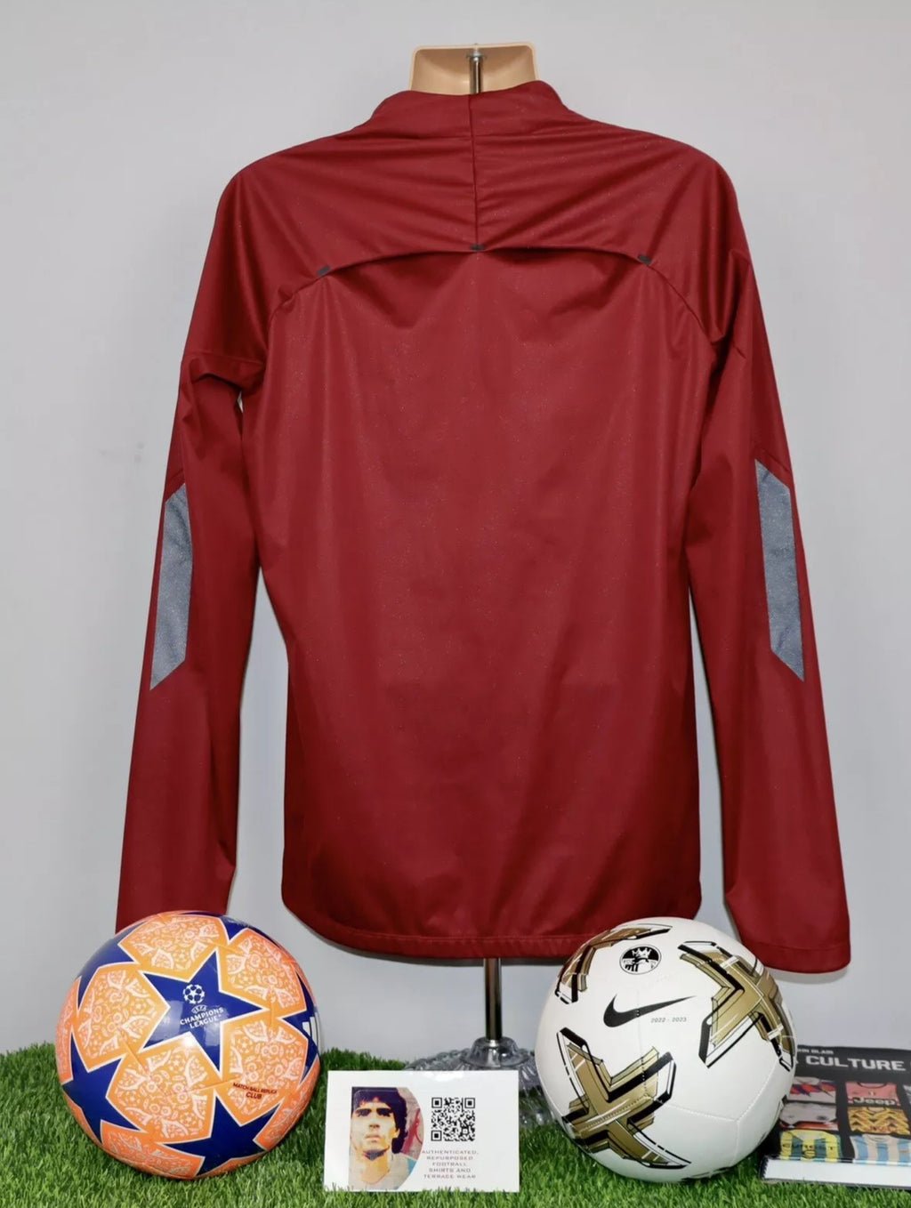 Sadio MANÉ 10 2021-22 Liverpool Player Issue 1/2 Zip Rain Top