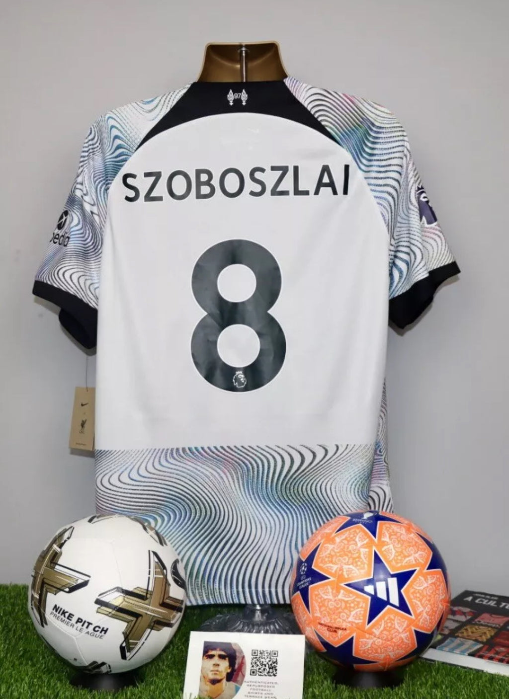 SZOBOSZLAI 8 Liverpool 2022/23 Away Shirt