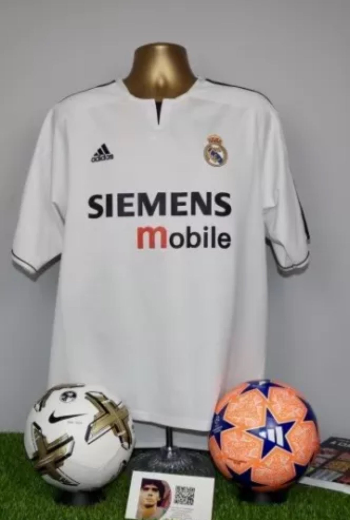 R.CARLOS 3 2003/04 Real Madrid Home Shirt