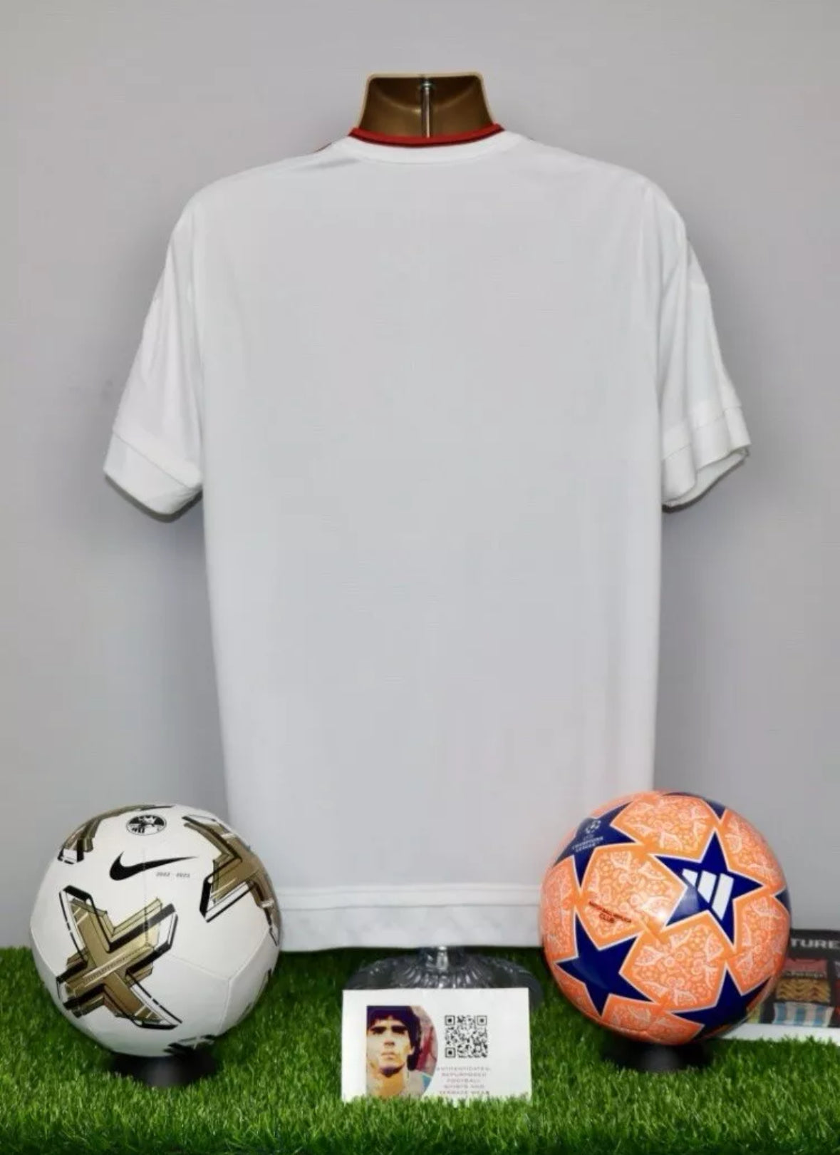 Manchester United 2015/16 Away Shirt