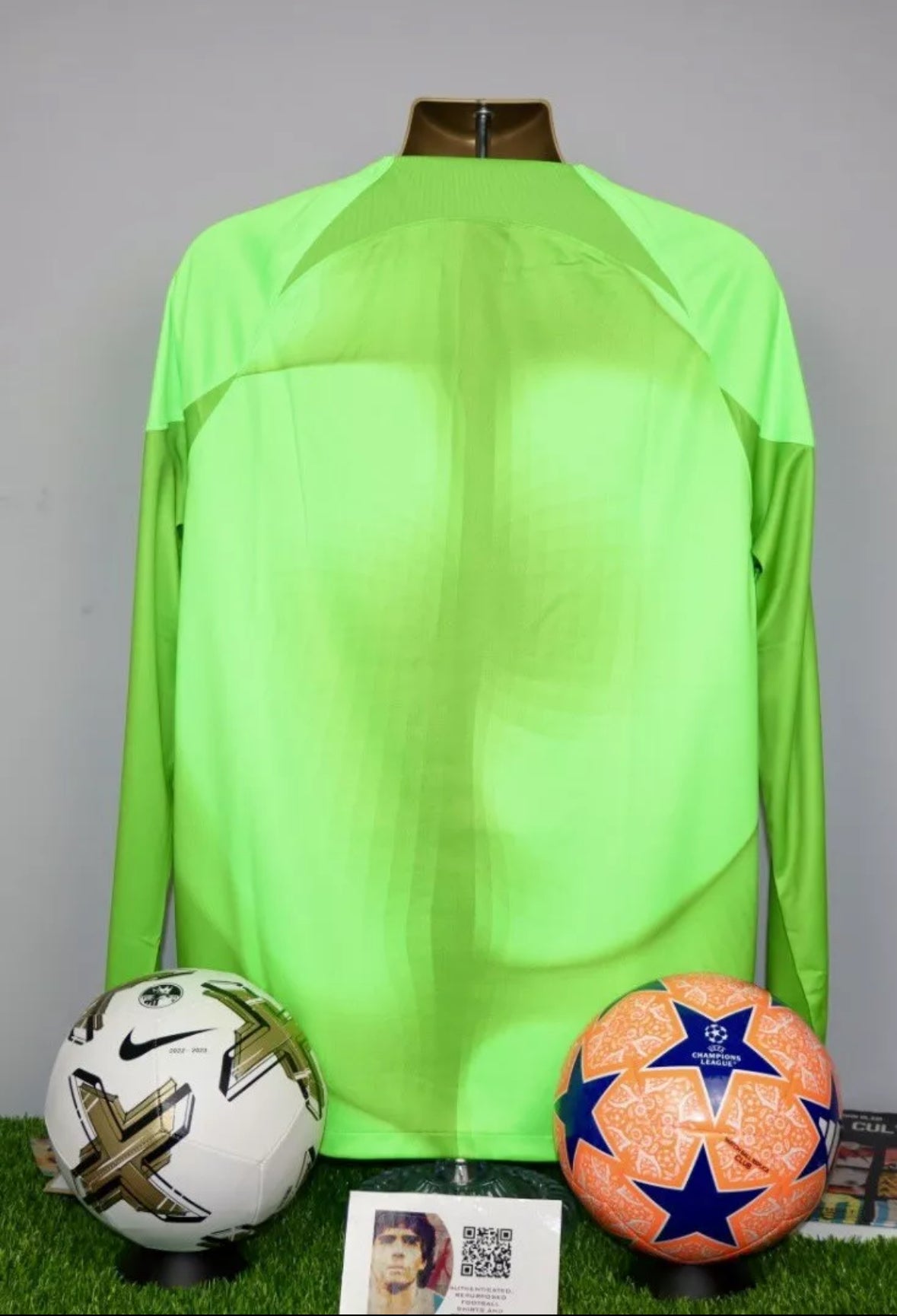 Paris Saint Germain 2022/23 GK Shirt