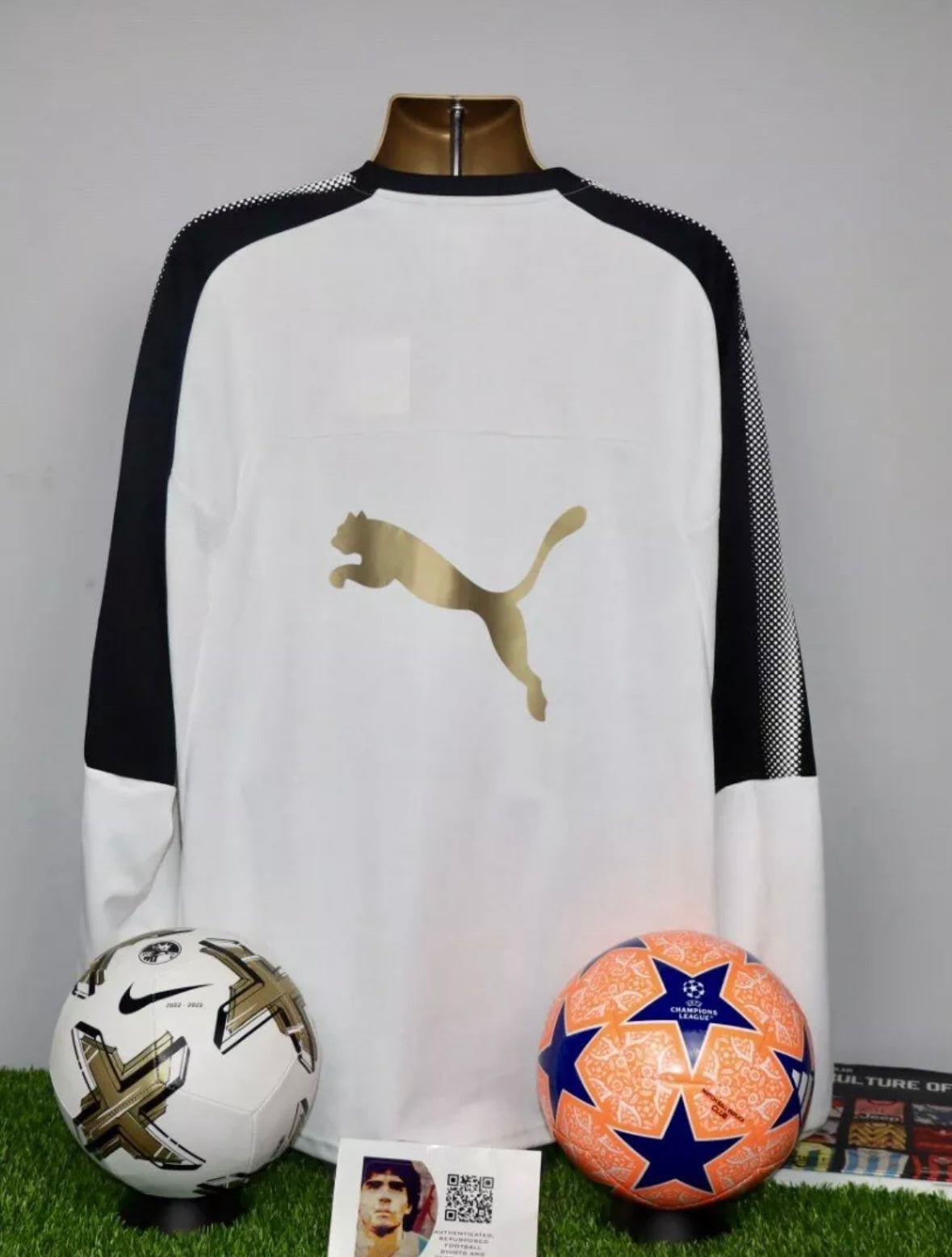 Newcastle United 2017/18 Training Sweatshirt BNWT