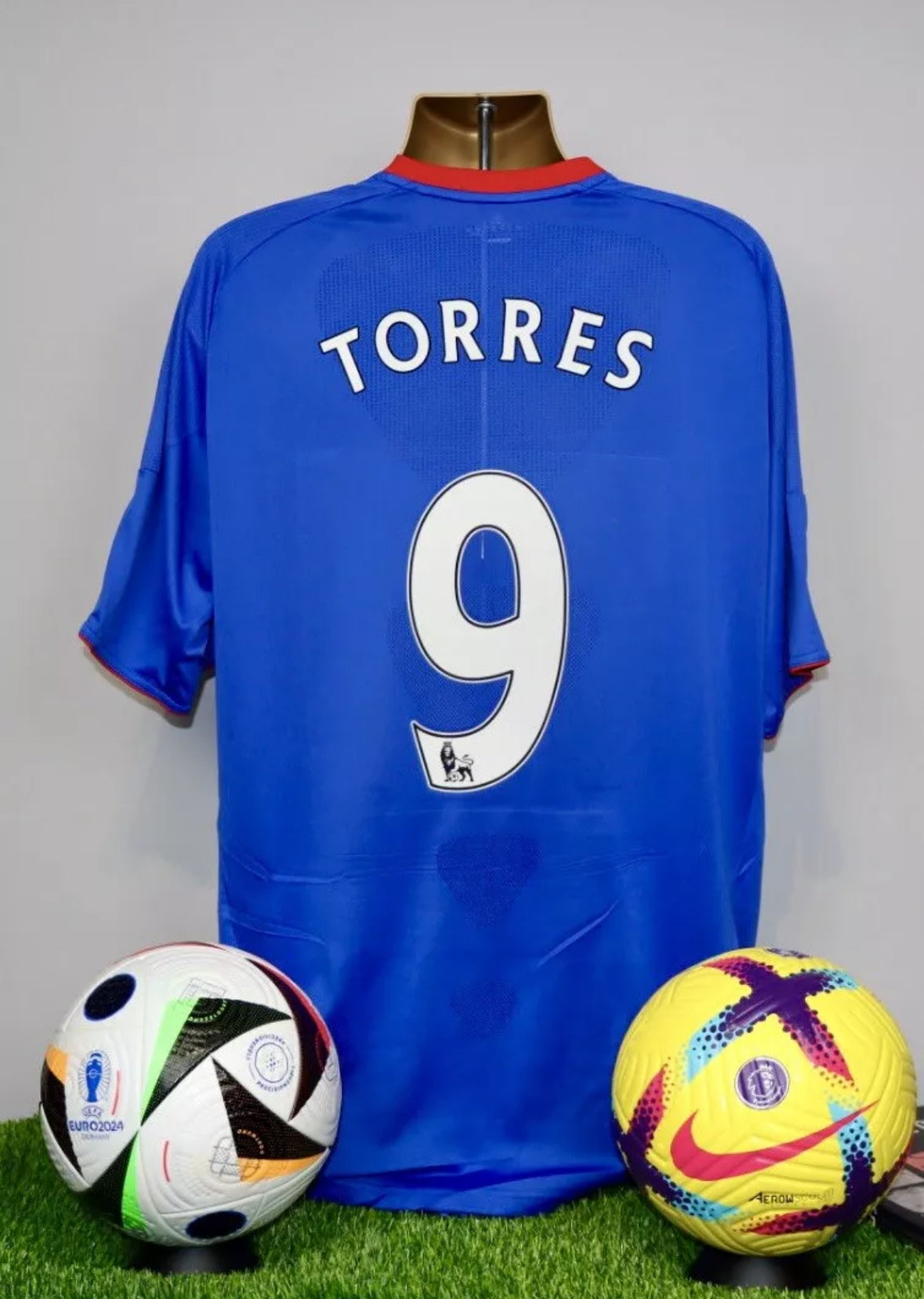 TORRES 9 Chelsea 2010/11 Home Shirt