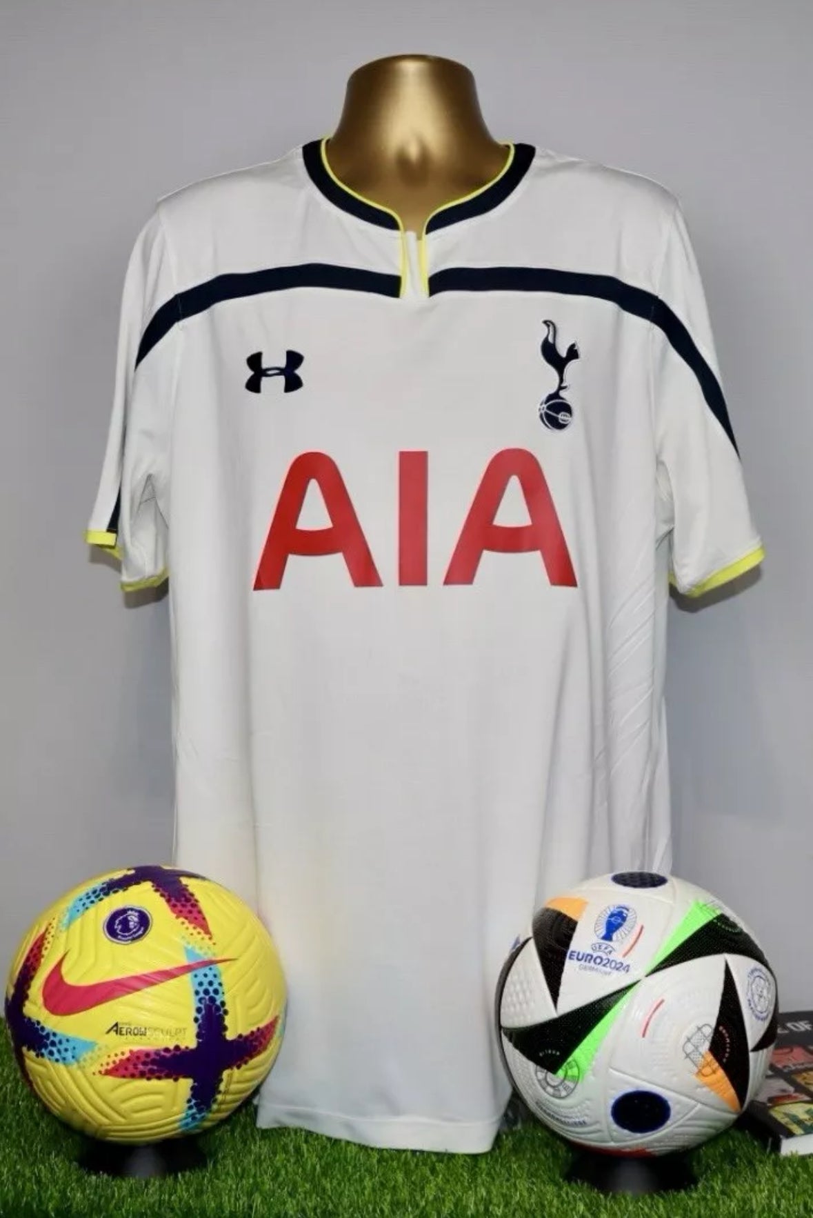 KANE 18 Tottenham Hotspur 2014/15 Home Shirt
