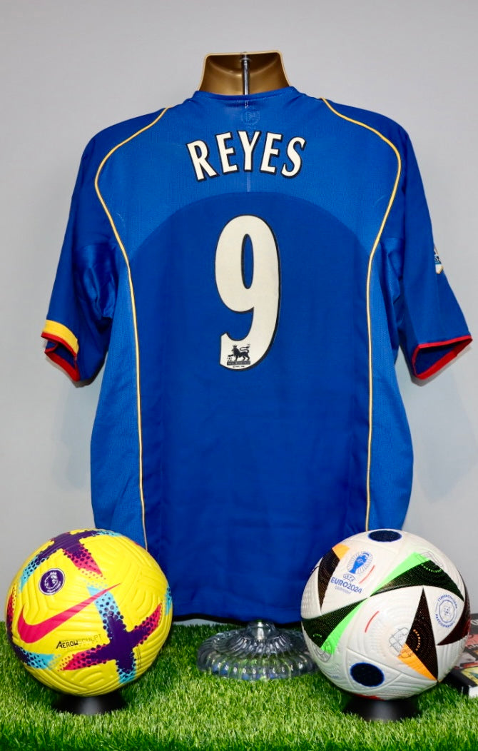 REYES 9 Arsenal 2004/05 Away Shirt
