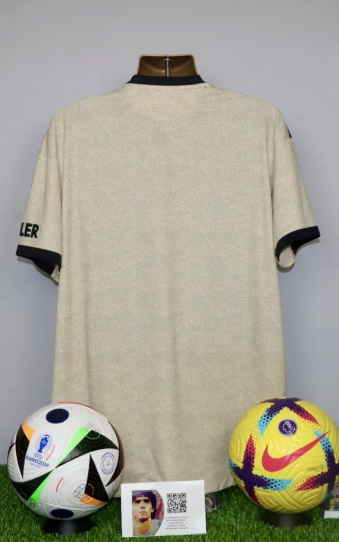 Manchester United 2019/20 Away Shirt