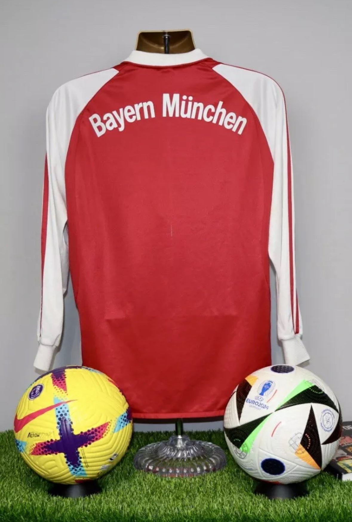 Bayern Munich 2003/04 Home Shirt