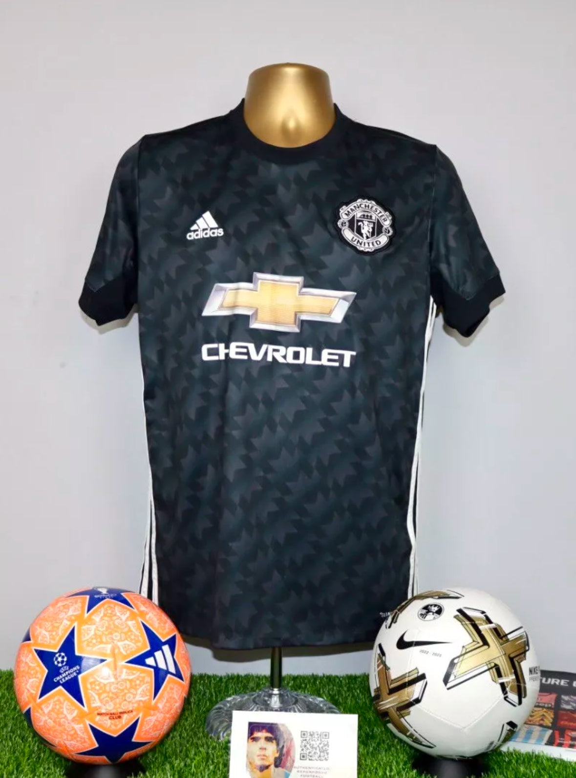 Manchester United 2017/18 Away Shirt