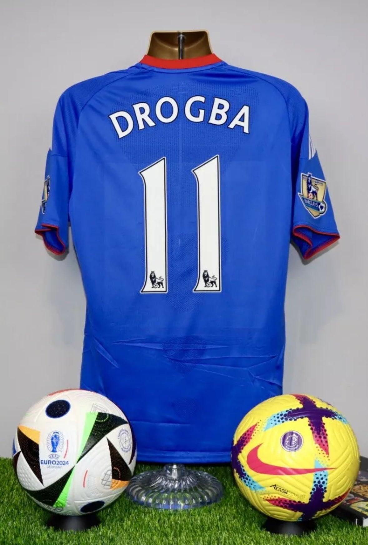 DROGBA 11 Chelsea 2010/11 Home Shirt
