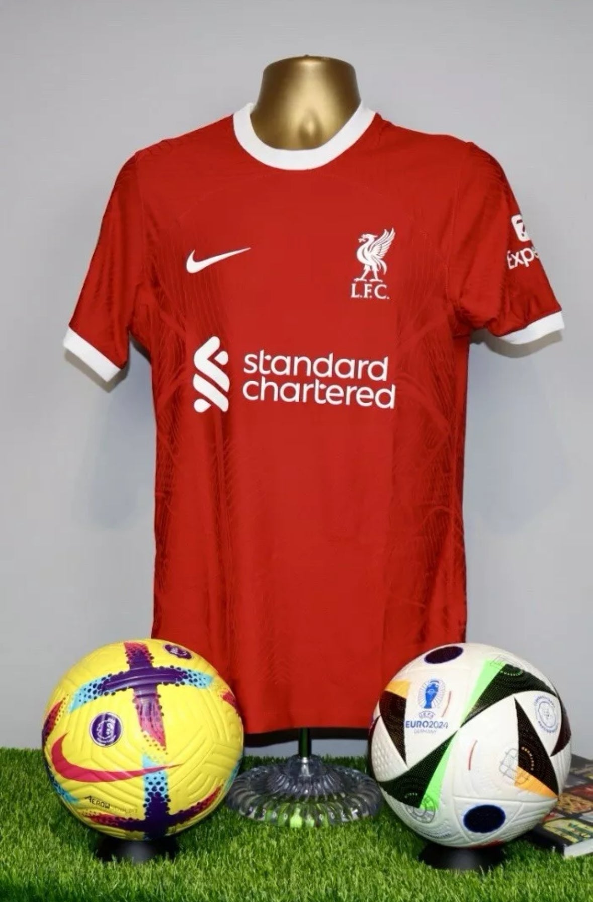DARWIN 9 Liverpool 2023/24 Player Spec Home Shirt