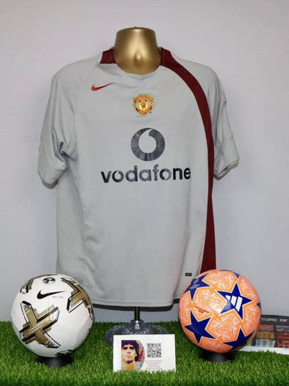 Manchester United 2004/05 T90 Training Shirt