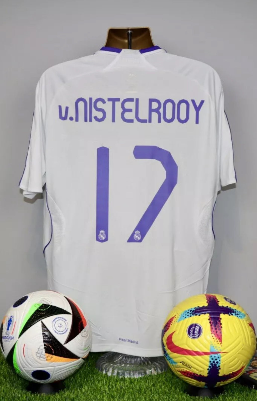 V.NISTELROOY 17 Real Madrid 2007/08 Home Shirt