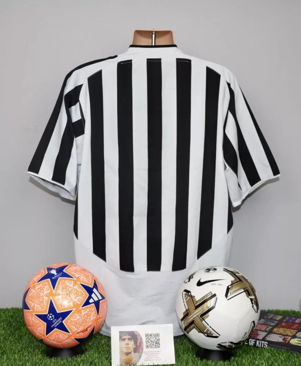 Juventus 2003-04 Home Shirt
