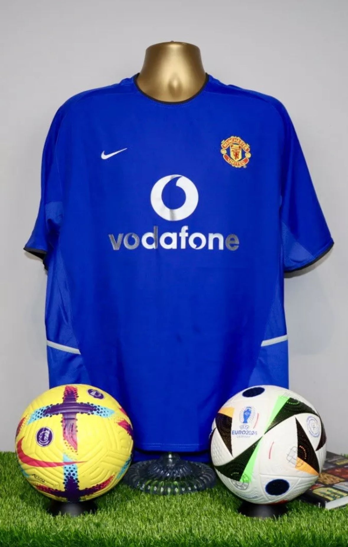 FERDINAND 6 2002/03 Manchester United Third Shirt