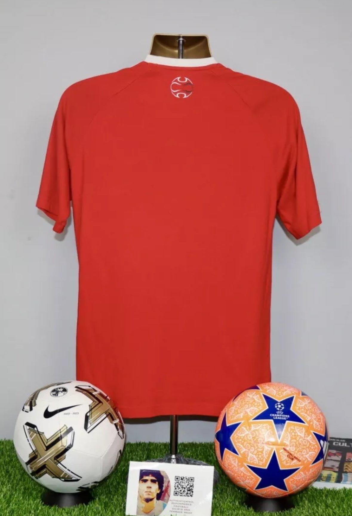Liverpool 2006/07 Leisure T-Shirt
