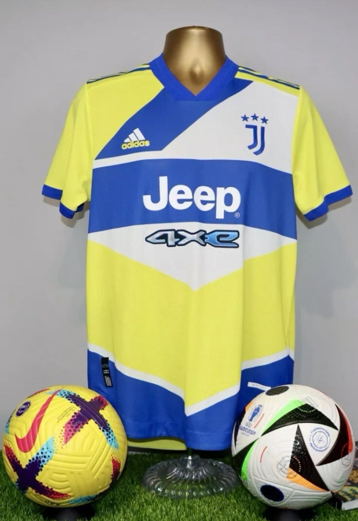 Juventus 2021/22 Third Shirt