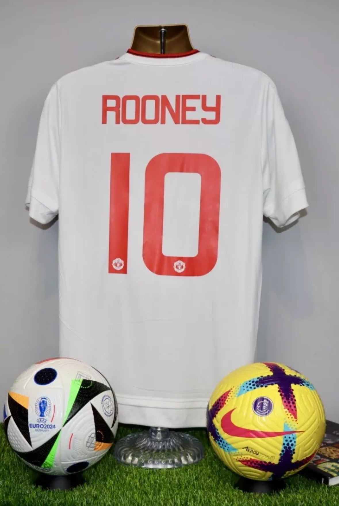 ROONEY 10 Manchester United 2015/16 Away Shirt with FA CUP final inscription