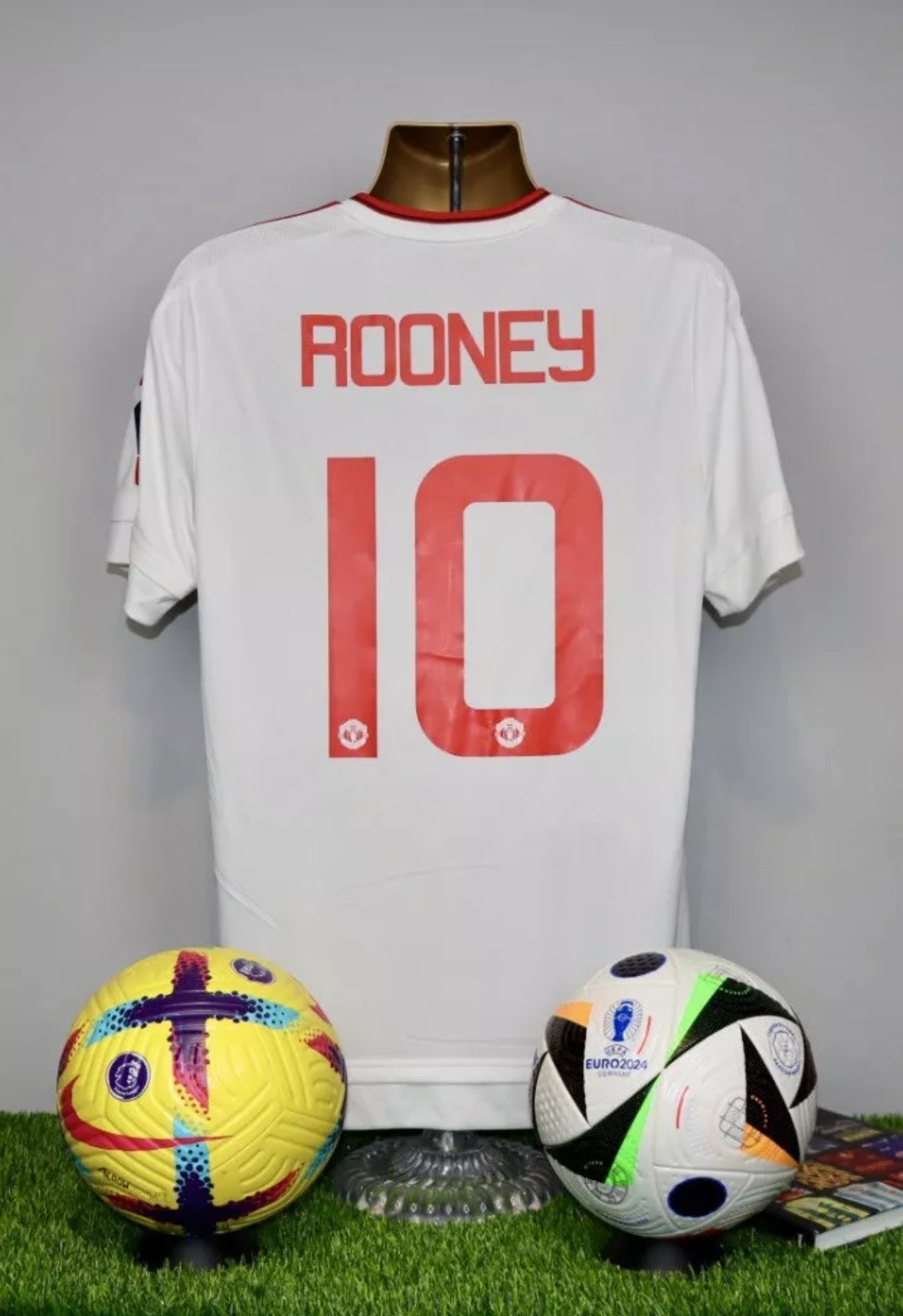 ROONEY 10 Manchester United 2015/16 Away Shirt with FA CUP final inscription