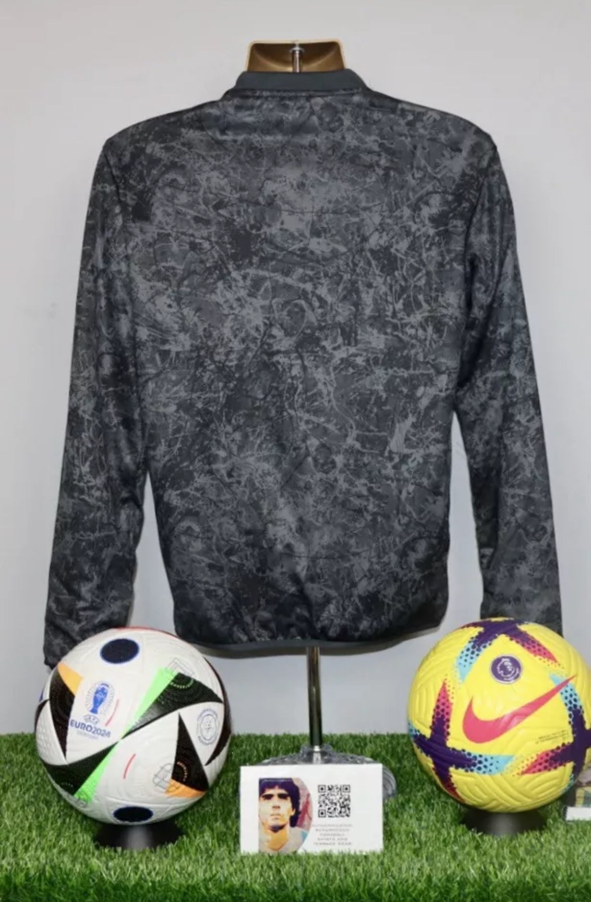 Manchester United 23/24 Stone Roses Player Issue Pre-Match Warm Top #68