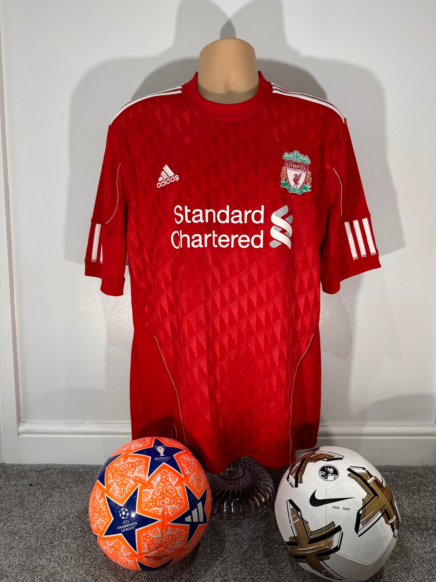 Liverpool 2010/12 Home Shirt